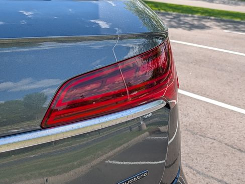 Used 2023 Audi Q5 e Premium Plus w/ Premium Plus Package AWD/4WD image 17