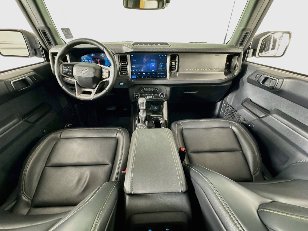 Used 2025 Ford Bronco Badlands AWD/4WD image 31