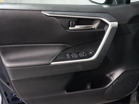 Certified 2023 Toyota RAV4 XLE FWD image 30