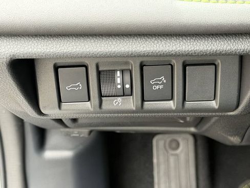 Certified 2025 Subaru Outback Onyx Edition AWD/4WD image 25