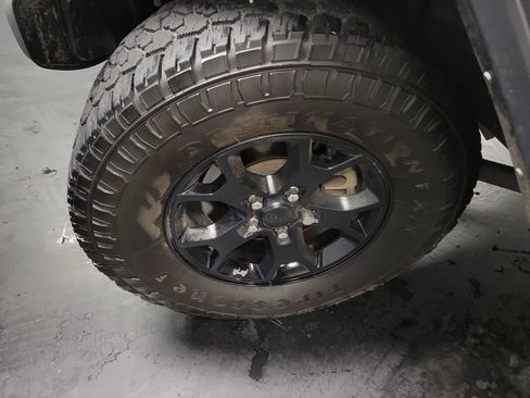 Used 2021 Jeep Wrangler Sport AWD/4WD image 13