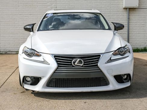 Used 2015 Lexus IS 250 w/ Navigation System Package RWD image 4