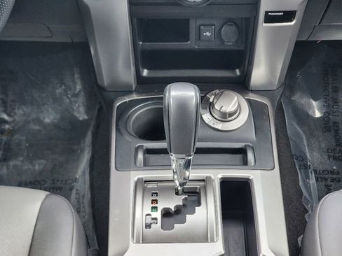 Used 2020 Toyota 4Runner SR5 Premium w/ Moonroof Package image 31