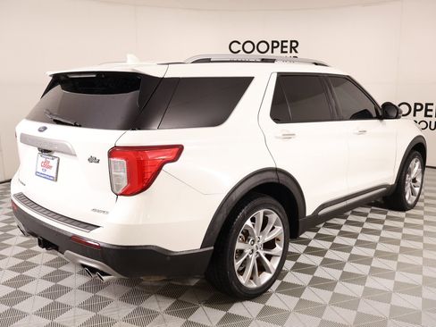 Used 2021 Ford Explorer Platinum w/ Equipment Group 601A image 23