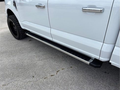 Used 2025 Ford F150 XLT w/ Equipment Group 301A Standard image 17