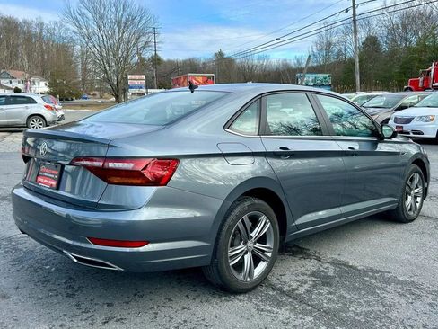 Used 2019 Volkswagen Jetta R-Line image 8
