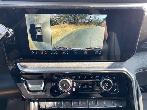 New 2026 GMC Sierra 2500 Denali w/ Denali Reserve Package AWD/4WD image 13