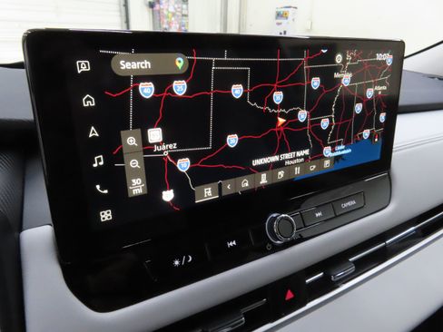 New 2025 Mitsubishi Outlander SE image 18
