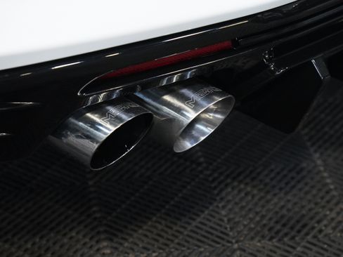 Used 2019 Chevrolet Camaro SS RWD image 17