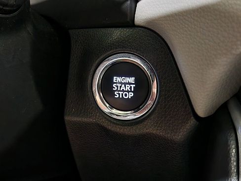 Used 2023 Toyota RAV4 Limited FWD image 41