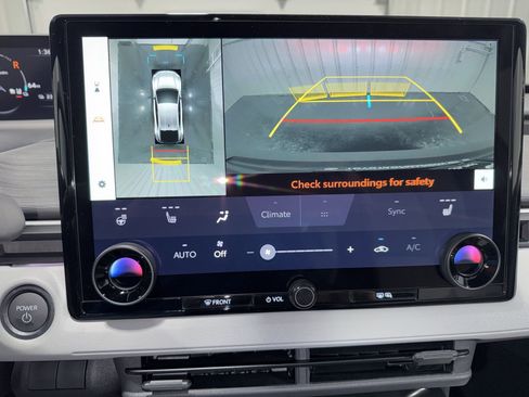 New 2026 Toyota C-HR AWD/4WD image 27
