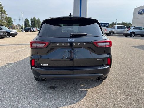 Used 2024 Ford Escape ST-Line w/ Tech Pack #1 AWD/4WD image 4