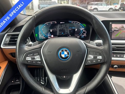 Used 2022 BMW 330e w/ Premium Package image 23