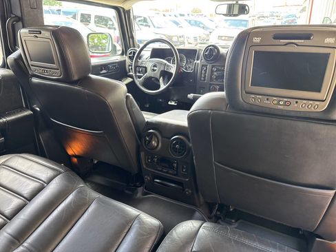 Used 2006 HUMMER H2 AWD/4WD image 16