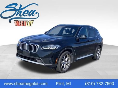 Used 2022 BMW X3 xDrive30i AWD/4WD image 1