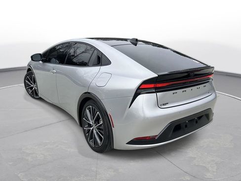 Used 2024 Toyota Prius Limited w/ Limited Premium Package image 8