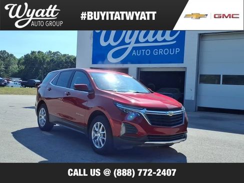 Used 2023 Chevrolet Equinox LT AWD/4WD image 1