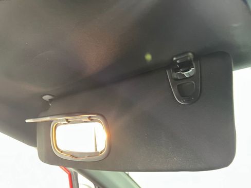 Used 2025 Chrysler Pacifica Select FWD image 73