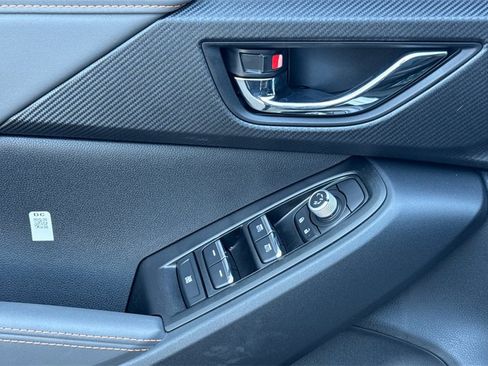 New 2025 Subaru Crosstrek 2.5i Limited w/ Crosstrek Mirror Package image 14