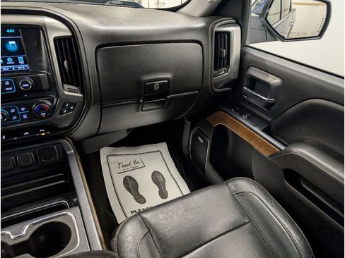 Used 2018 Chevrolet Silverado 1500 LTZ w/ Sport Package image 12