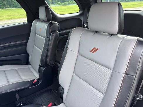 Used 2022 Dodge Durango R/T w/ Blacktop Package AWD/4WD image 29