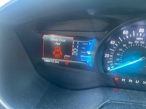 Used 2019 Ford Fusion Titanium AWD/4WD image 13