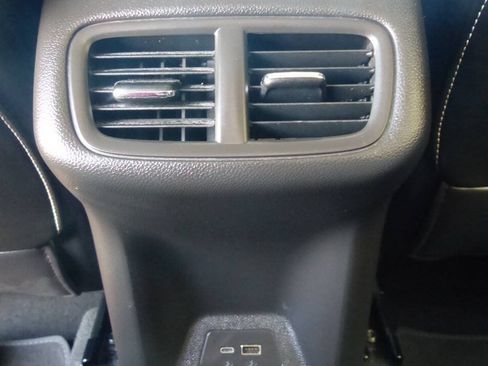 Used 2025 Buick Envision Sport Touring AWD/4WD image 37