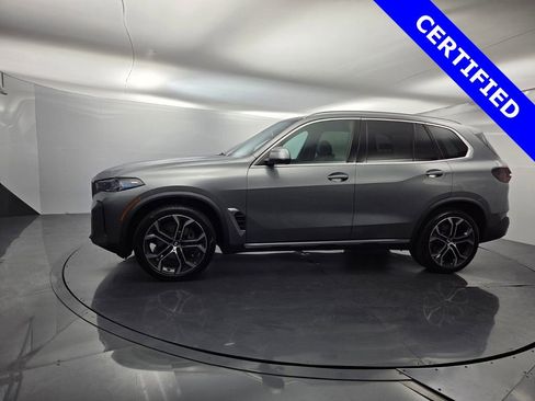 Certified 2024 BMW X5 sDrive40i w/ Premium Package image 6