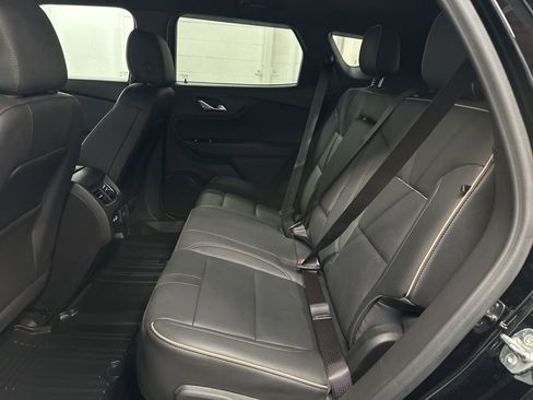 Used 2024 Chevrolet Blazer Premier w/ Enhanced Convenience Package AWD/4WD image 35