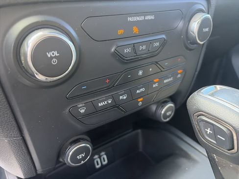 Used 2019 Ford Ranger XLT w/ Equipment Group 301A Mid RWD image 25
