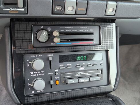 Used 1987 Pontiac Firebird Coupe RWD image 19