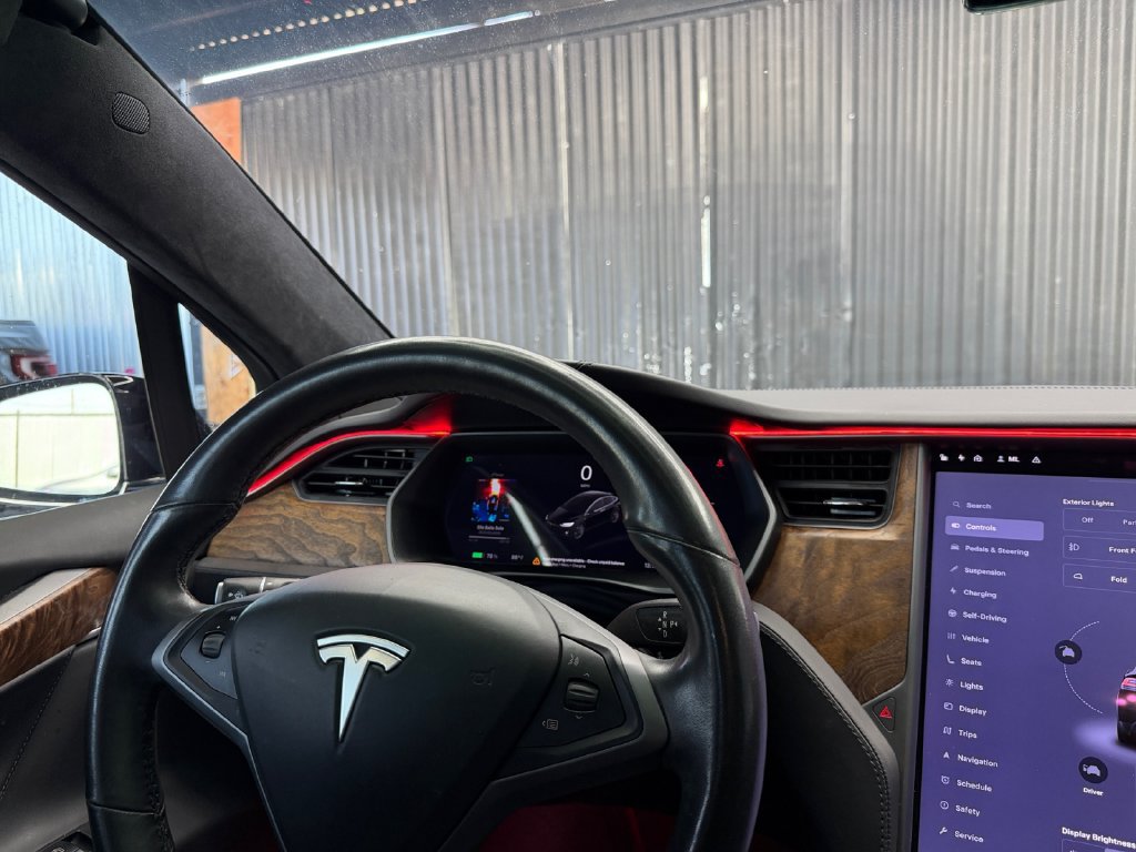 Used 2020 Tesla Model X Long Range AWD/4WD image 34