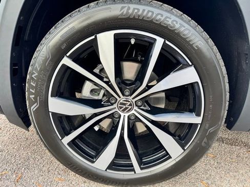 New 2026 Volkswagen Atlas SEL Premium R-Line AWD/4WD image 24