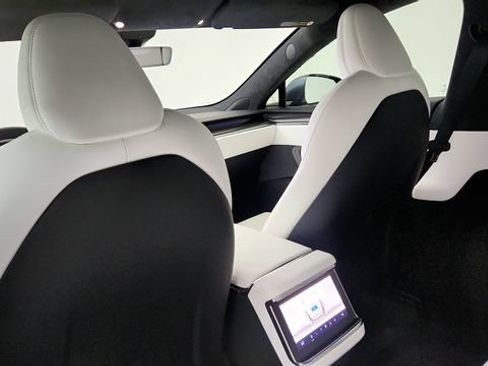 Used 2021 Tesla Model S Plaid AWD/4WD image 44