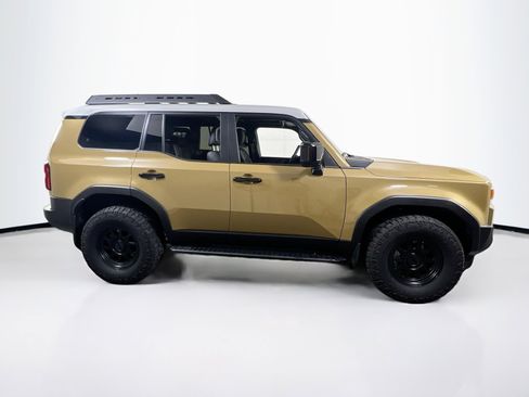 Used 2024 Toyota Land Cruiser image 4