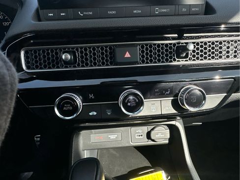 Certified 2023 Honda Civic Sport image 29