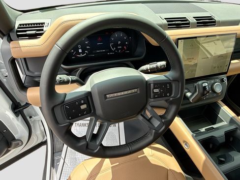 New 2026 Land Rover Defender 110 X-Dynamic SE AWD/4WD image 40