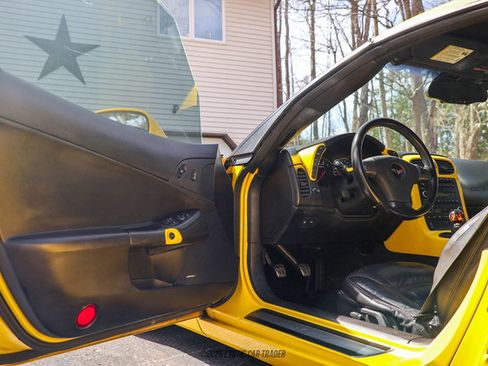 Used 2007 Chevrolet Corvette Z06 w/ Preferred Equipment Group image 24