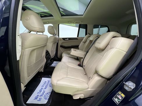 Used 2018 Mercedes-Benz GLS 450 4MATIC w/ Premium Package image 29