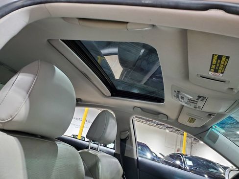Used 2012 Lexus IS 250 w/ Premium Pkg Value Edition RWD image 15