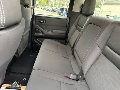 Used 2023 Nissan Frontier SV w/ Tow Package RWD image 30