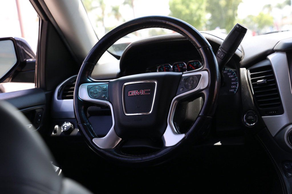 Used 2020 GMC Yukon SLT AWD/4WD image 25
