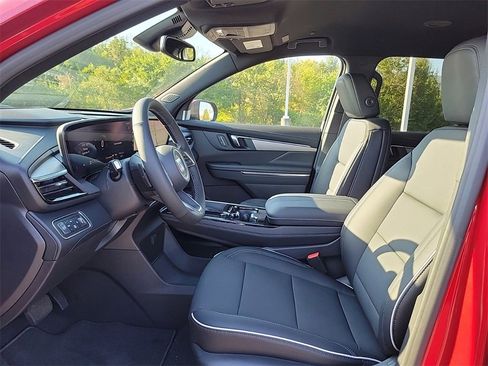 New 2026 Buick Enclave Preferred image 16