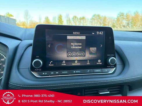 Certified 2025 Nissan Rogue SV w/ SV Premium Package image 16