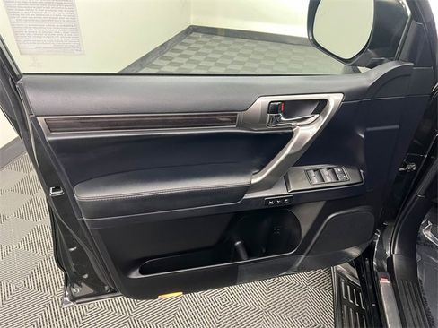 Certified 2023 Lexus GX 460 Premium image 9