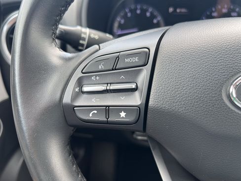 Used 2022 Hyundai Kona SEL w/ Convenience Package AWD/4WD image 16