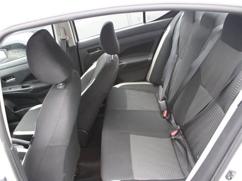 Used 2022 Nissan Versa SV w/ Trunk Package image 23