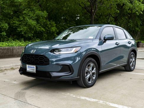 Used 2026 Honda HR-V LX image 5
