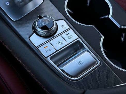 Used 2025 Genesis G70 3.3T Advanced w/ Sport Prestige Package image 36