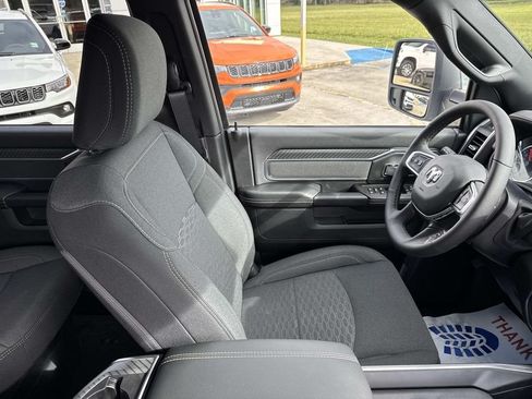 New 2026 RAM 2500 Big Horn AWD/4WD image 23